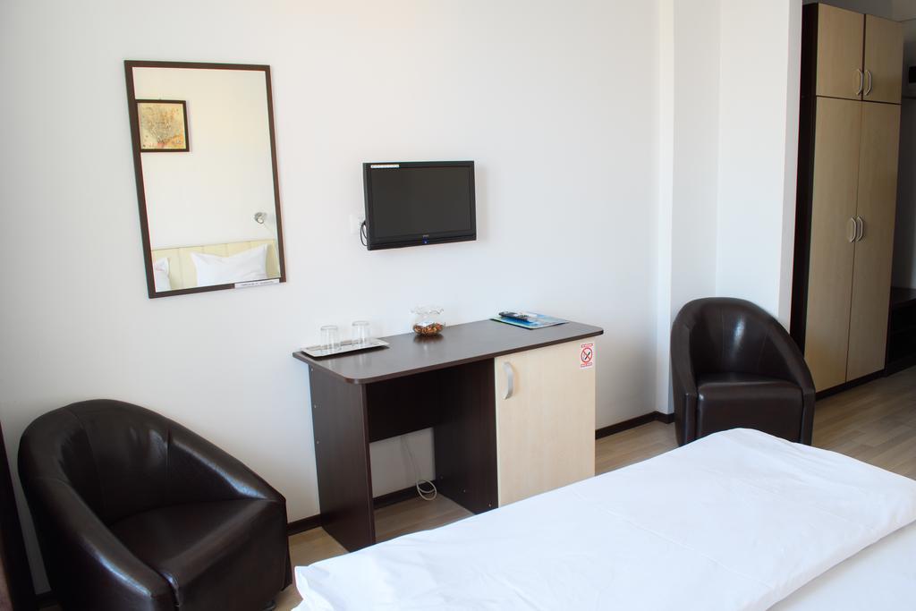 Hotel Clas Eforie Nord Esterno foto