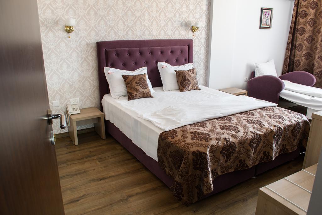Hotel Clas Eforie Nord Esterno foto